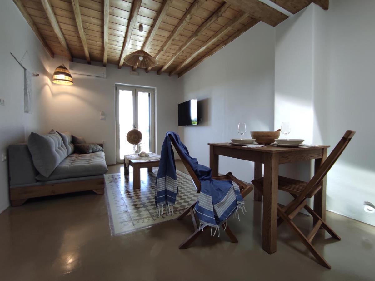 Traditional Suites In Chora Kythnos #5 Eksteriør bilde